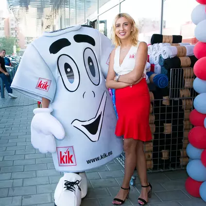 A partir de 2018, a Roménia passa a fazer parte da rede de lojas da KiK